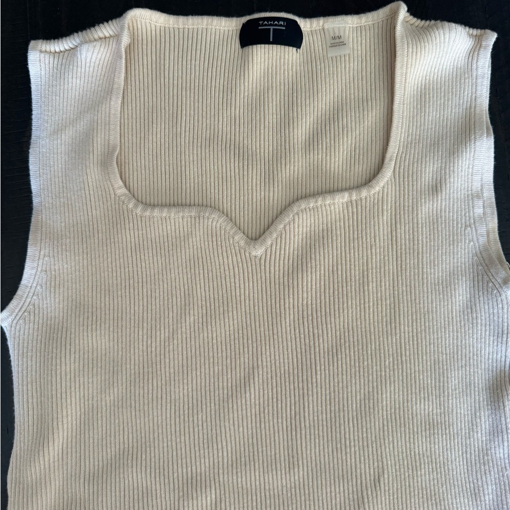 Tahari Size M Ribbed Tank Top - Picture 4 of 4